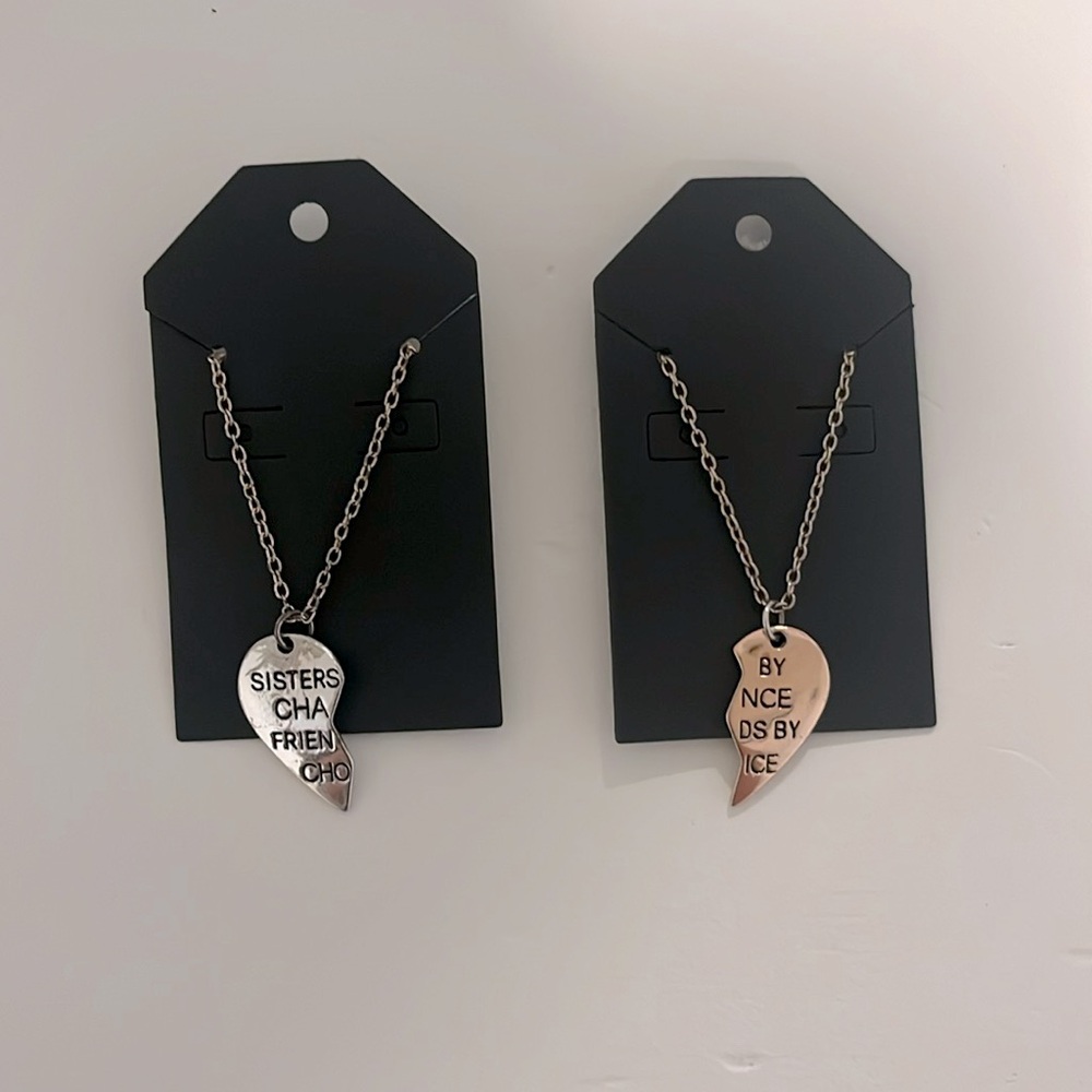 These are sister necklaces they are both included and are in great condition.